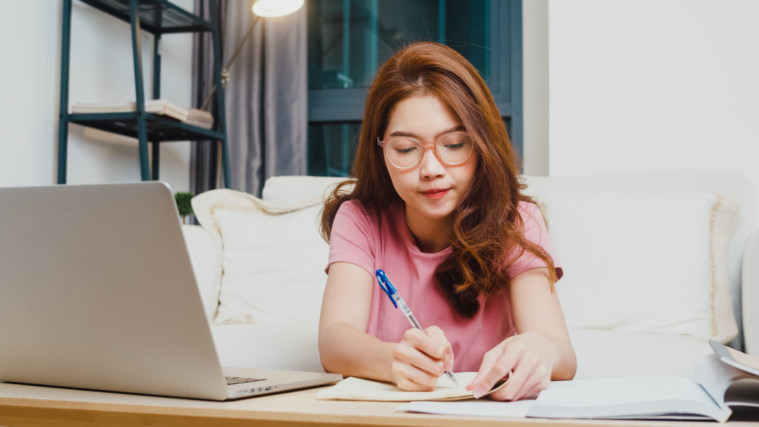 A Guide for International Students in...